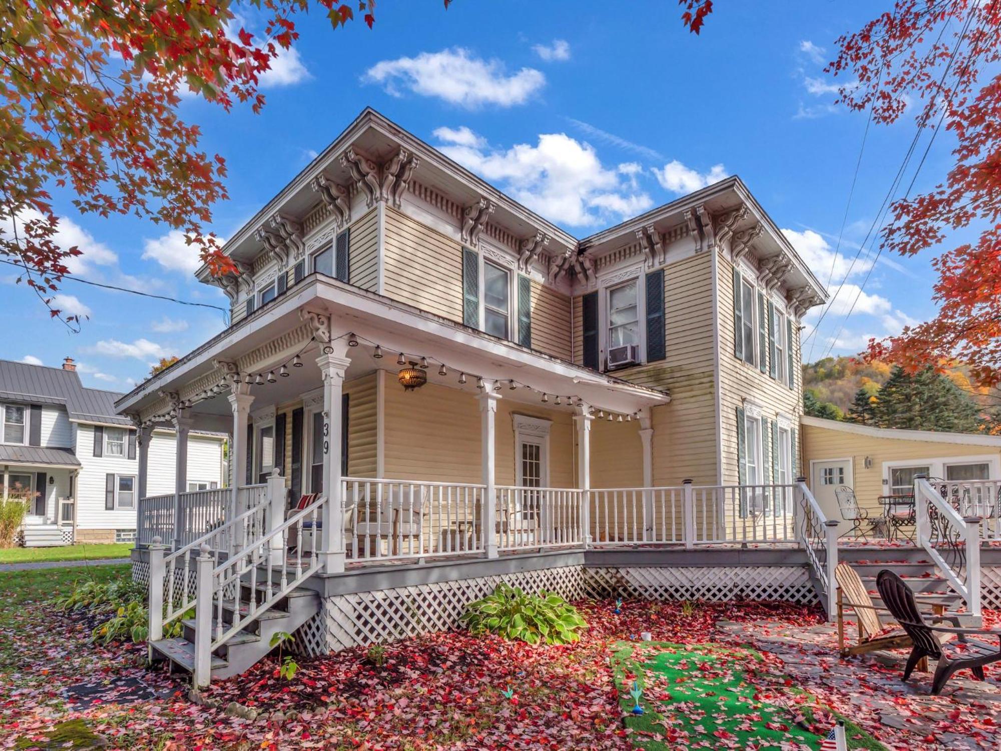 The Kelly House - 4 Bedroom Historic Lodge - Downtown Ellicottville Buitenkant foto