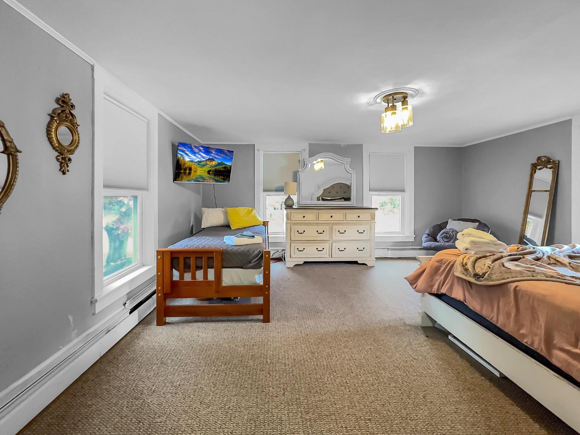 The Kelly House - 4 Bedroom Historic Lodge - Downtown Ellicottville Buitenkant foto